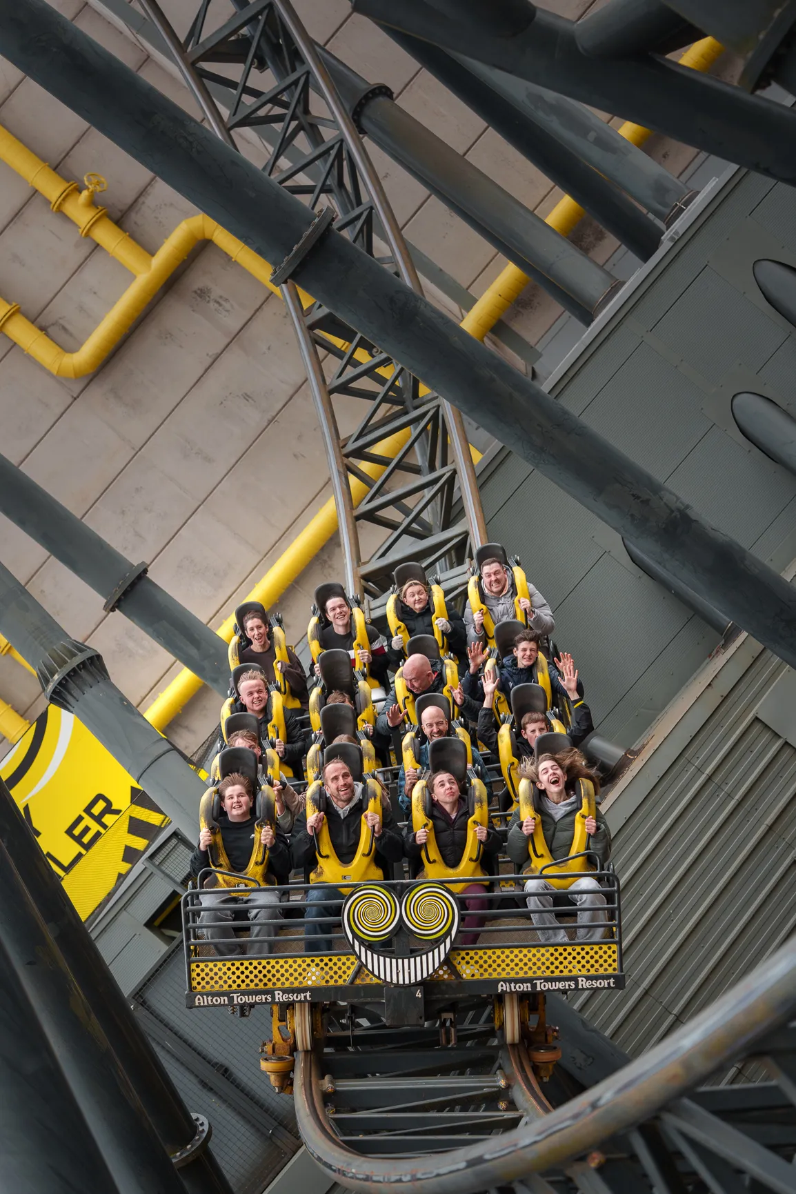Rides, performers and autumn landscapes at Alton Towers